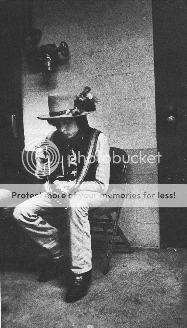 rolling-thunder-revue